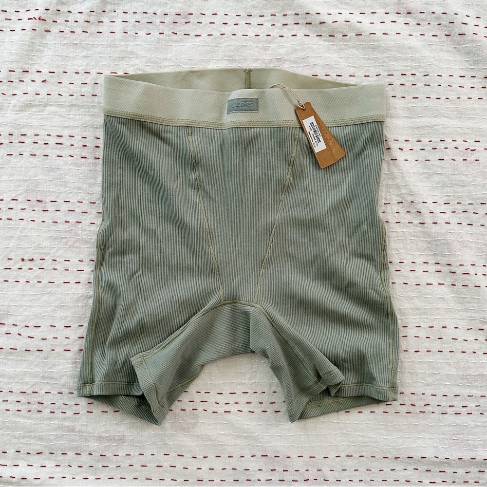 NWT SKIMS COTTON MINERAL BOXER